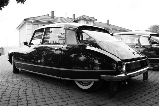 citroen DS, czarno-białe foto 2