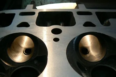 tuning głowicy silnika samochodowego