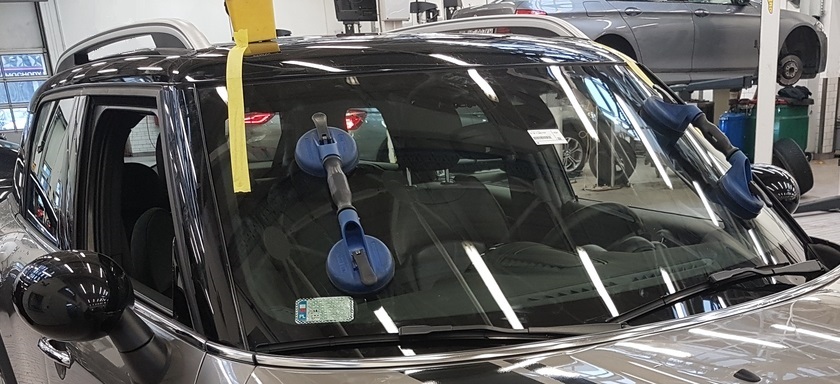 montaż autoszyby